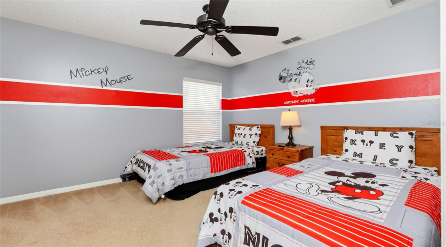 DAVENPORT, Florida 33897, 6 Bedrooms Bedrooms, ,5 BathroomsBathrooms,Residential,For Sale,SEVILLA,0,MFRNS1086832