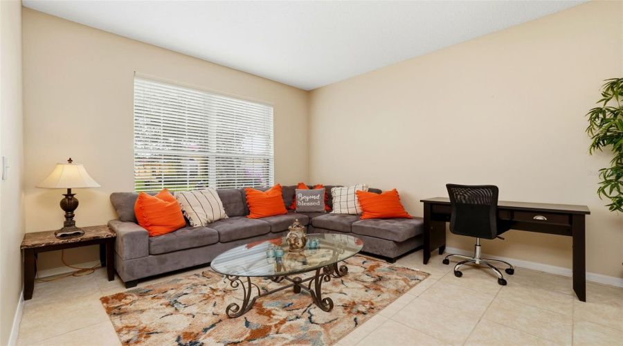 DAVENPORT, Florida 33897, 6 Bedrooms Bedrooms, ,5 BathroomsBathrooms,Residential,For Sale,SEVILLA,0,MFRNS1086832