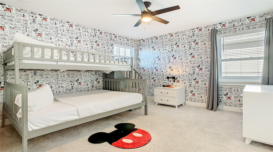 KISSIMMEE, Florida 34747, 5 Bedrooms Bedrooms, ,5 BathroomsBathrooms,Residential,For Sale,SOUTHFIELD,0,MFRO6365793