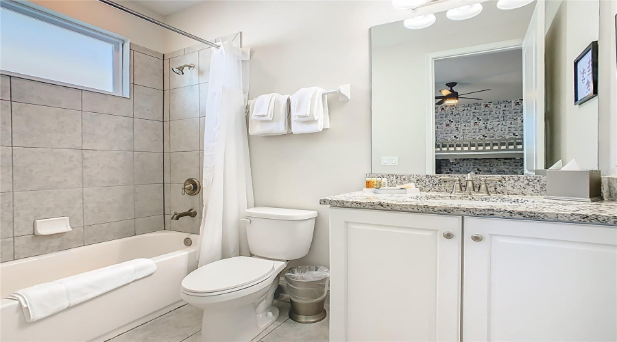 KISSIMMEE, Florida 34747, 5 Bedrooms Bedrooms, ,5 BathroomsBathrooms,Residential,For Sale,SOUTHFIELD,0,MFRO6365793