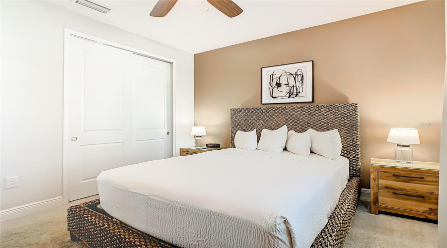 KISSIMMEE, Florida 34747, 5 Bedrooms Bedrooms, ,5 BathroomsBathrooms,Residential,For Sale,SOUTHFIELD,0,MFRO6365793