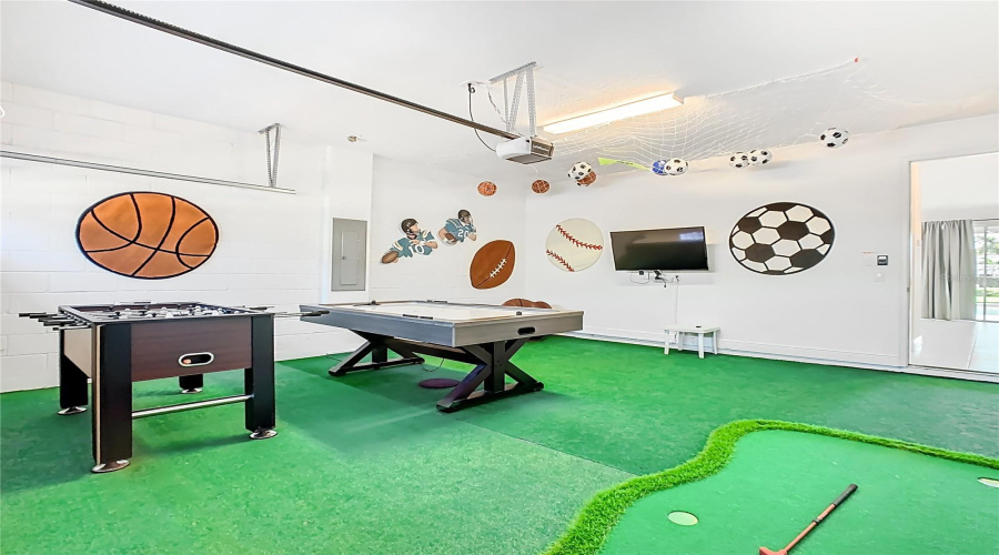 KISSIMMEE, Florida 34747, 5 Bedrooms Bedrooms, ,5 BathroomsBathrooms,Residential,For Sale,SOUTHFIELD,0,MFRO6365793