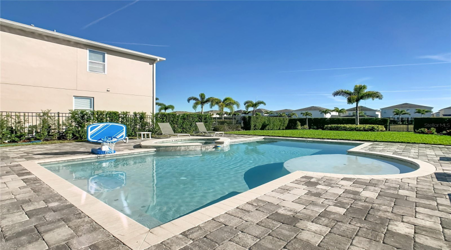 KISSIMMEE, Florida 34747, 5 Bedrooms Bedrooms, ,5 BathroomsBathrooms,Residential,For Sale,SOUTHFIELD,0,MFRO6365793