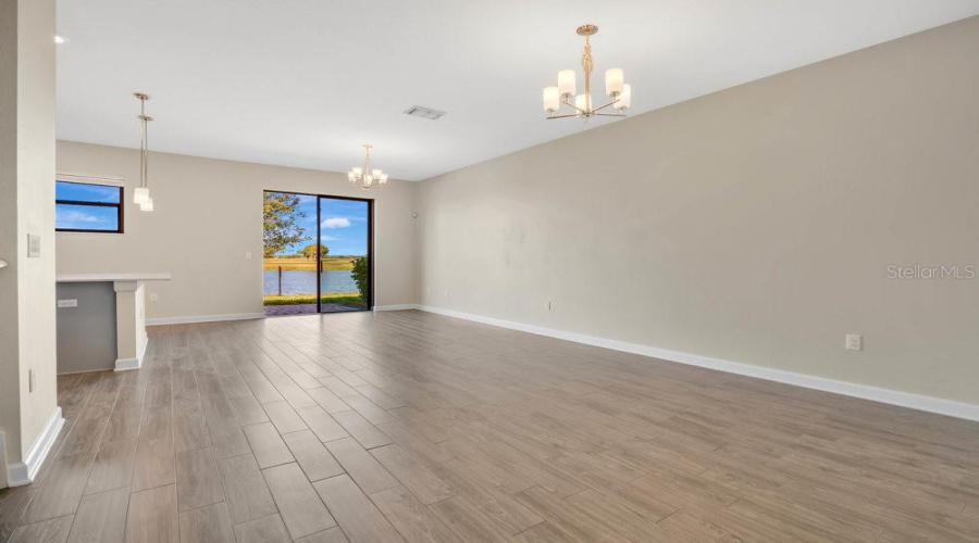 Family Room/Dining Room Combo