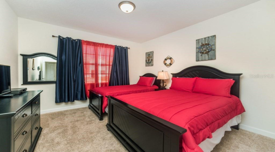 KISSIMMEE, Florida 34746, 6 Bedrooms Bedrooms, ,5 BathroomsBathrooms,Residential,For Sale,SLEEPY HOLLOW,0,MFRO6352047