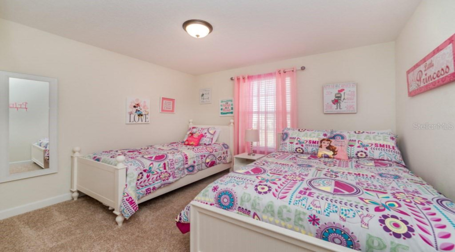 KISSIMMEE, Florida 34746, 6 Bedrooms Bedrooms, ,5 BathroomsBathrooms,Residential,For Sale,SLEEPY HOLLOW,0,MFRO6352047