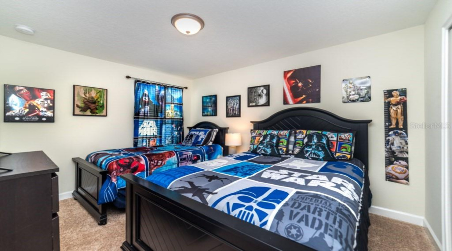 KISSIMMEE, Florida 34746, 6 Bedrooms Bedrooms, ,5 BathroomsBathrooms,Residential,For Sale,SLEEPY HOLLOW,0,MFRO6352047