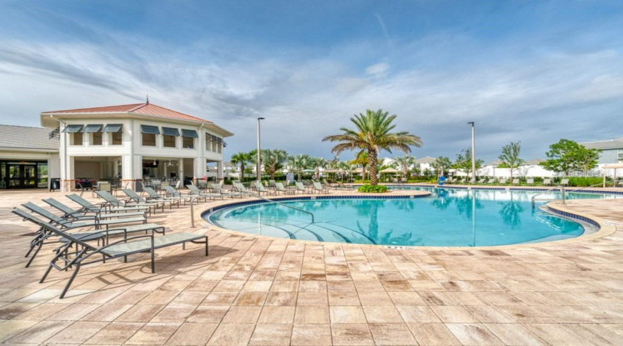 KISSIMMEE, Florida 34746, 6 Bedrooms Bedrooms, ,5 BathroomsBathrooms,Residential,For Sale,SLEEPY HOLLOW,0,MFRO6352047