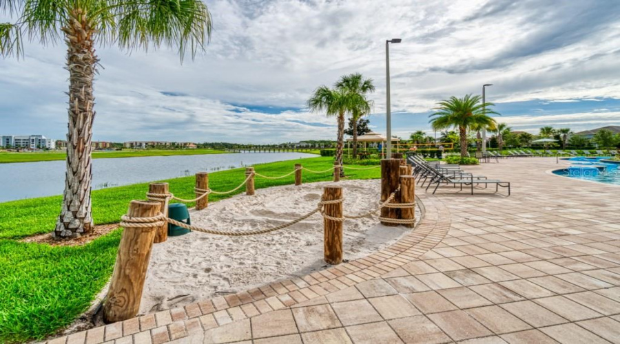 KISSIMMEE, Florida 34746, 6 Bedrooms Bedrooms, ,5 BathroomsBathrooms,Residential,For Sale,SLEEPY HOLLOW,0,MFRO6352047