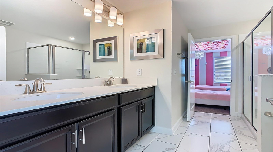 KISSIMMEE, Florida 34746, 8 Bedrooms Bedrooms, ,5 BathroomsBathrooms,Residential,For Sale,FABLE,0,MFRO6351779