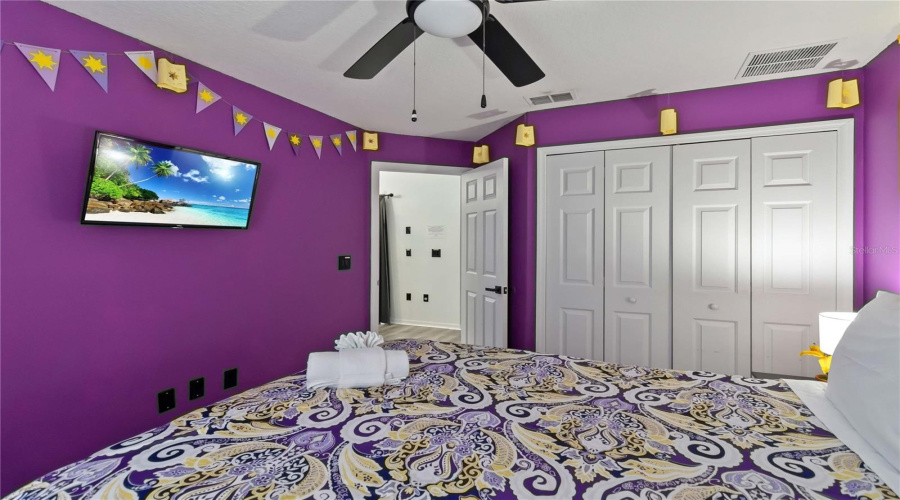 DAVENPORT, Florida 33896, 4 Bedrooms Bedrooms, ,2 BathroomsBathrooms,Residential,For Sale,HUMMINGBIRD,0,MFRO6352030