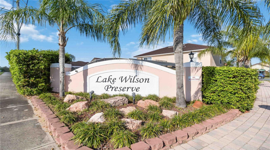 DAVENPORT, Florida 33896, 4 Bedrooms Bedrooms, ,2 BathroomsBathrooms,Residential,For Sale,HUMMINGBIRD,0,MFRO6352030