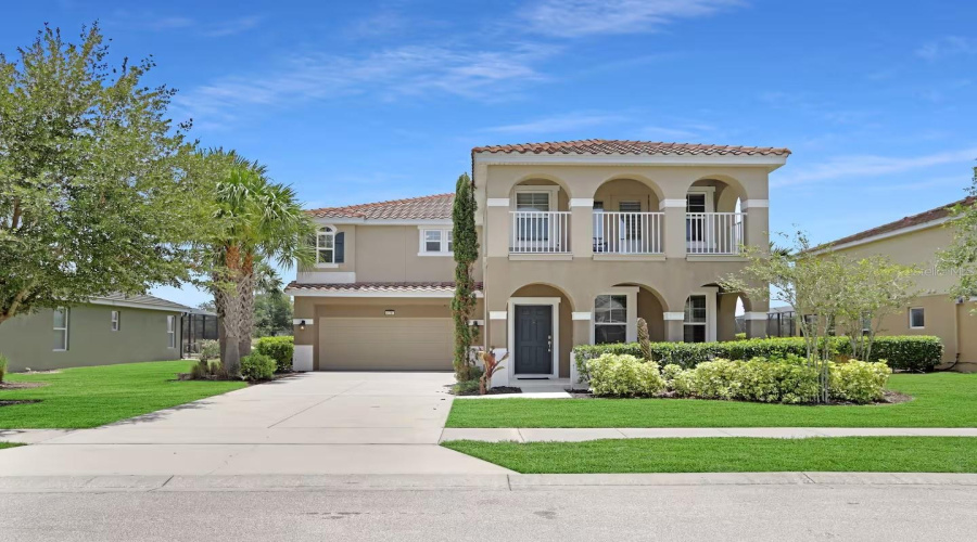 DAVENPORT, Florida 33837, 6 Bedrooms Bedrooms, ,6 BathroomsBathrooms,Residential,For Sale,OAKTREE,0,MFRO6369530