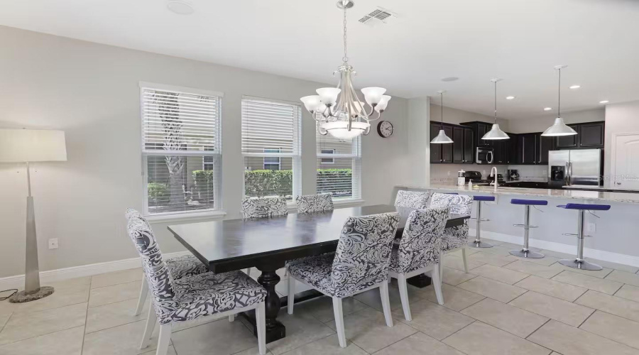 DAVENPORT, Florida 33837, 6 Bedrooms Bedrooms, ,6 BathroomsBathrooms,Residential,For Sale,OAKTREE,0,MFRO6369530