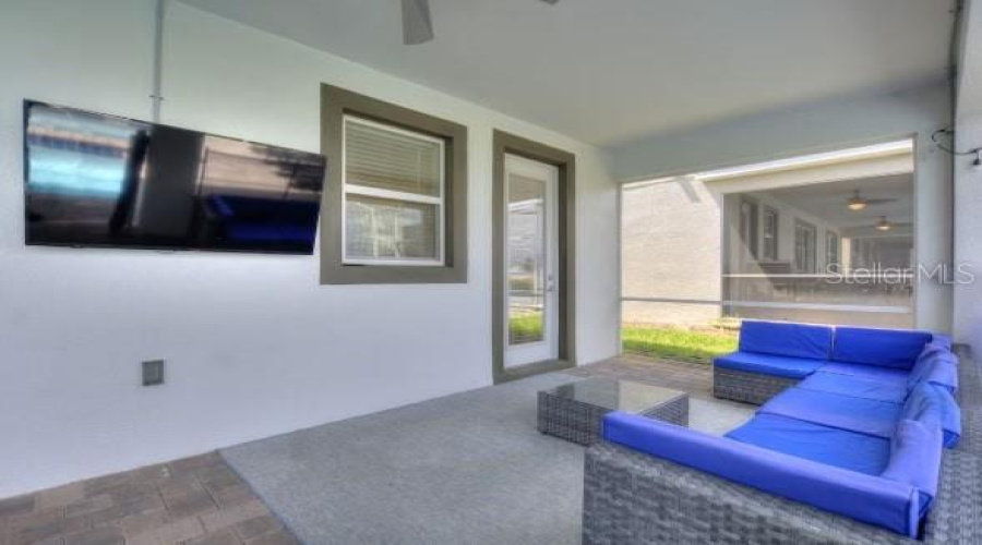 DAVENPORT, Florida 33896, 7 Bedrooms Bedrooms, ,5 BathroomsBathrooms,Residential,For Sale,SOMMERSET HILLS,0,MFRS5140536