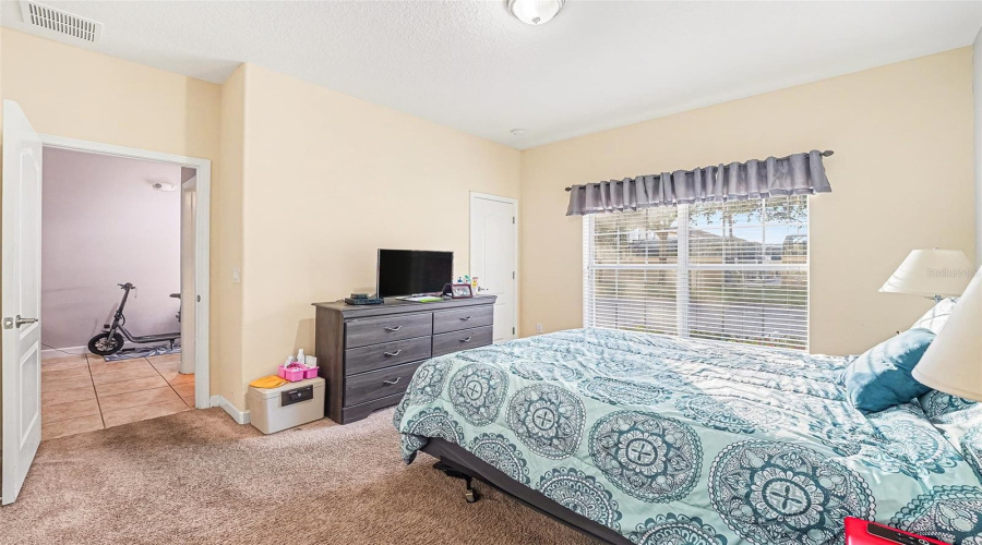 KISSIMMEE, Florida 34747, 4 Bedrooms Bedrooms, ,3 BathroomsBathrooms,Residential,For Sale,BEACH PALM,0,MFRO6369576