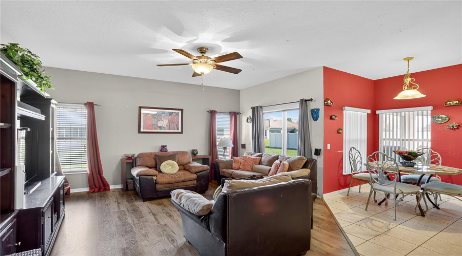 KISSIMMEE, Florida 34746, 3 Bedrooms Bedrooms, ,2 BathroomsBathrooms,Residential,For Sale,WEATHERFIELD,0,MFRV4945572