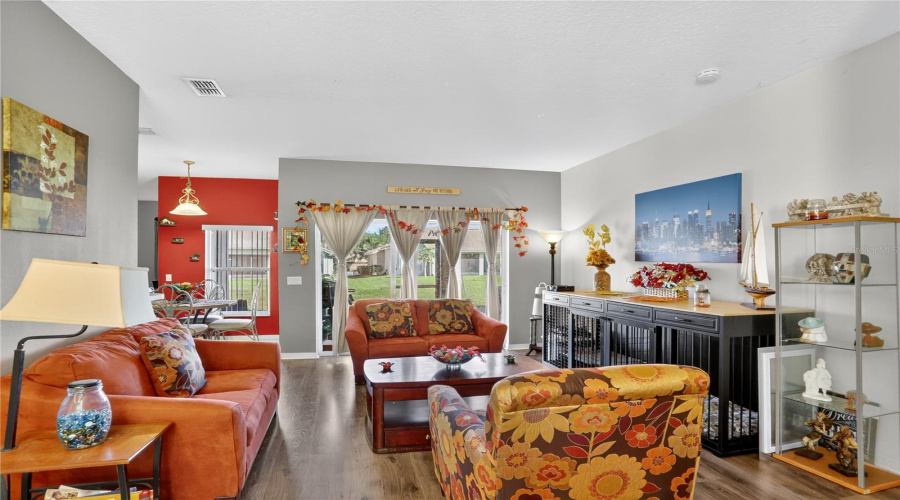 KISSIMMEE, Florida 34746, 3 Bedrooms Bedrooms, ,2 BathroomsBathrooms,Residential,For Sale,WEATHERFIELD,0,MFRV4945572