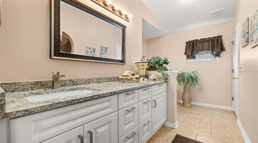 DAVENPORT, Florida 33897, 3 Bedrooms Bedrooms, ,2 BathroomsBathrooms,Residential,For Sale,CARDIFF,0,MFRS5140116