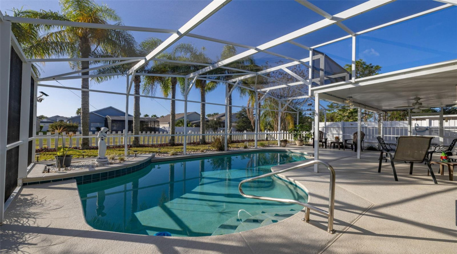 DAVENPORT, Florida 33897, 3 Bedrooms Bedrooms, ,2 BathroomsBathrooms,Residential,For Sale,CARDIFF,0,MFRS5140116