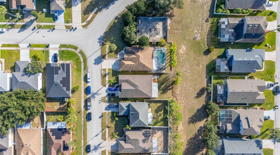 DAVENPORT, Florida 33897, 3 Bedrooms Bedrooms, ,2 BathroomsBathrooms,Residential,For Sale,CARDIFF,0,MFRS5140116