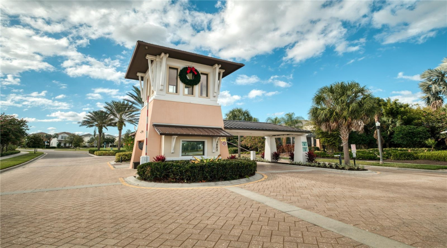 KISSIMMEE, Florida 34747, 6 Bedrooms Bedrooms, ,4 BathroomsBathrooms,Residential,For Sale,TROPICAL PALMS,0,MFRO6368599