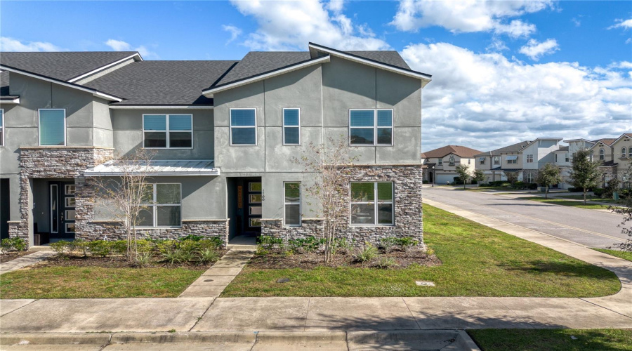 KISSIMMEE, Florida 34747, 6 Bedrooms Bedrooms, ,4 BathroomsBathrooms,Residential,For Sale,TROPICAL PALMS,0,MFRO6368599