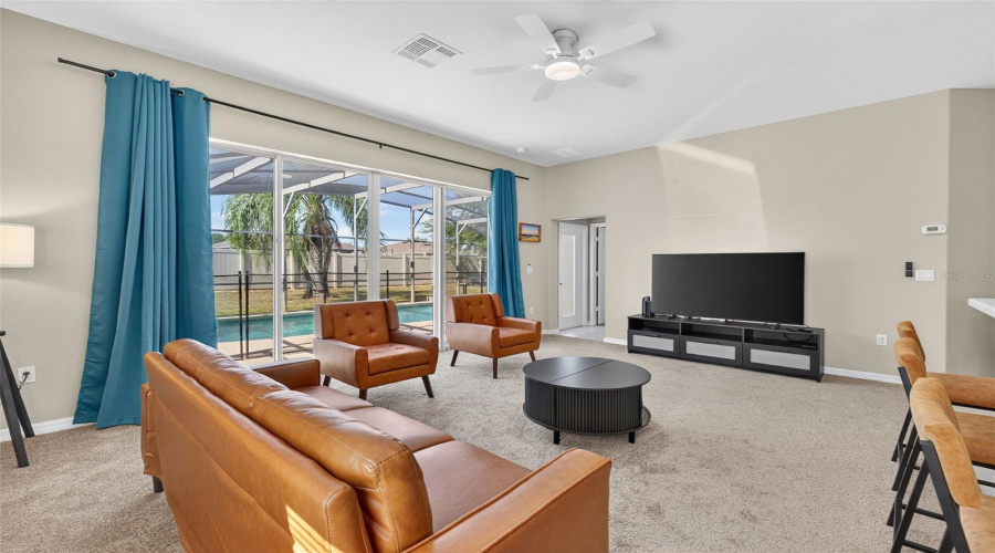 DAVENPORT, Florida 33837, 5 Bedrooms Bedrooms, ,3 BathroomsBathrooms,Residential,For Sale,ANDALUSIA,0,MFRS5136970