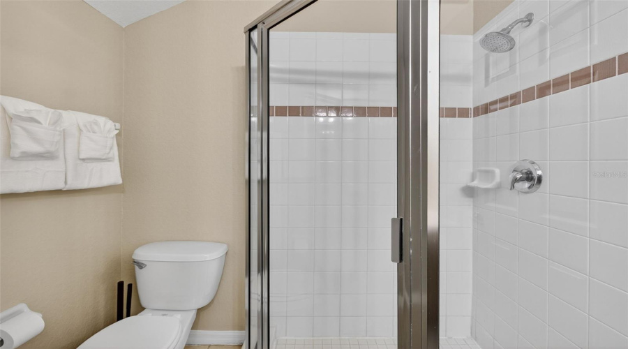 DAVENPORT, Florida 33837, 5 Bedrooms Bedrooms, ,3 BathroomsBathrooms,Residential,For Sale,ANDALUSIA,0,MFRS5136970