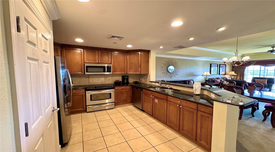 REUNION, Florida 34747, 3 Bedrooms Bedrooms, ,3 BathroomsBathrooms,Residential,For Sale,CENTRE COURT RIDGE,0,MFRS5120023