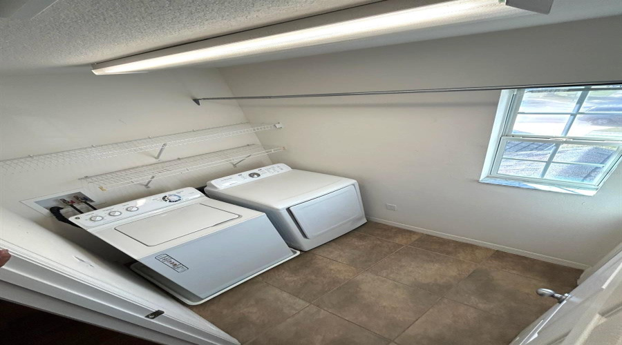 KISSIMMEE, Florida 34746, 4 Bedrooms Bedrooms, ,2 BathroomsBathrooms,Residential,For Sale,KEY COLONY,0,MFRS5140578