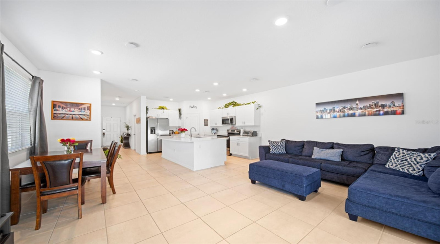 KISSIMMEE, Florida 34746, 3 Bedrooms Bedrooms, ,2 BathroomsBathrooms,Residential,For Sale,ANIBAL,0,MFRO6369490