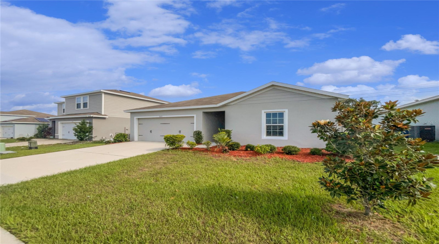 DAVENPORT, Florida 33837, 3 Bedrooms Bedrooms, ,2 BathroomsBathrooms,Residential,For Sale,SILVER MAPLE,0,MFRO6330050