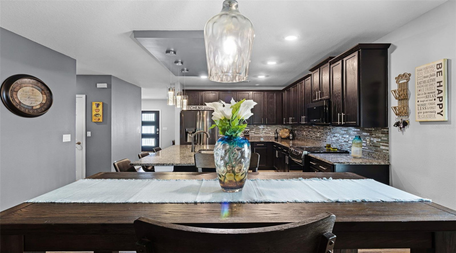 KISSIMMEE, Florida 34746, 4 Bedrooms Bedrooms, ,2 BathroomsBathrooms,Residential,For Sale,DAVENPORT CREEK,0,MFRO6327328