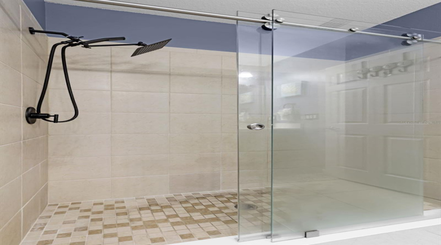 KISSIMMEE, Florida 34746, 4 Bedrooms Bedrooms, ,2 BathroomsBathrooms,Residential,For Sale,DAVENPORT CREEK,0,MFRO6327328