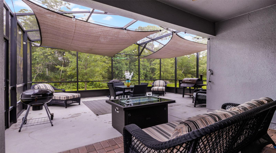 KISSIMMEE, Florida 34746, 4 Bedrooms Bedrooms, ,2 BathroomsBathrooms,Residential,For Sale,DAVENPORT CREEK,0,MFRO6327328