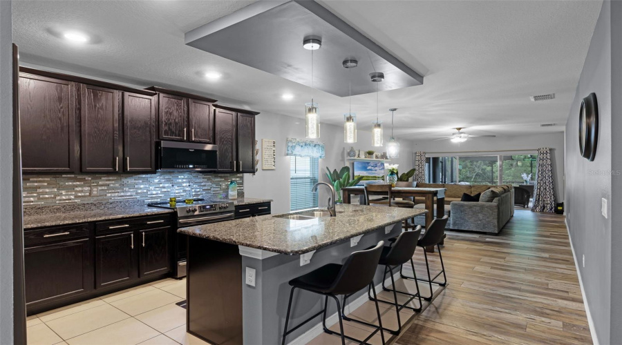 KISSIMMEE, Florida 34746, 4 Bedrooms Bedrooms, ,2 BathroomsBathrooms,Residential,For Sale,DAVENPORT CREEK,0,MFRO6327328