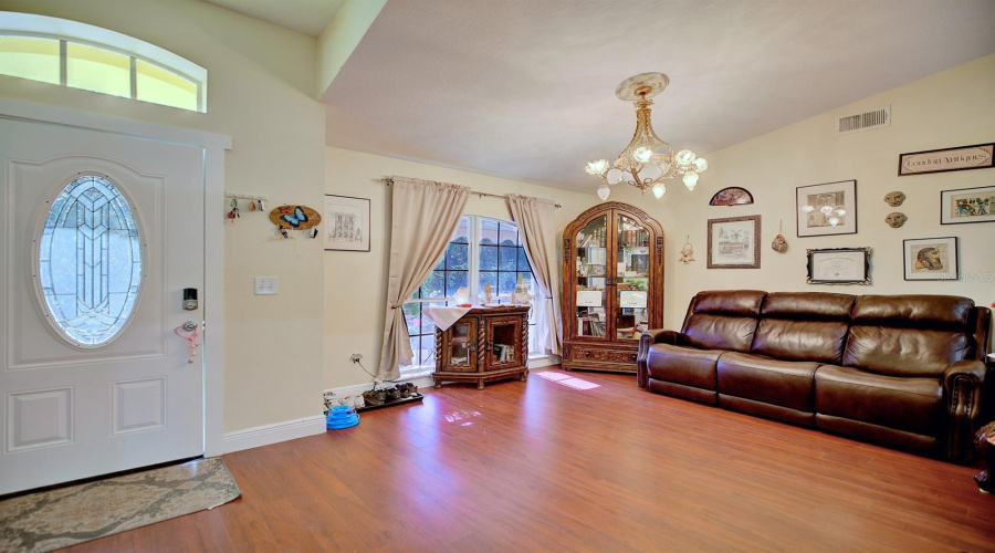 KISSIMMEE, Florida 34747, 4 Bedrooms Bedrooms, ,2 BathroomsBathrooms,Residential,For Sale,THACKER,0,MFRO6301945