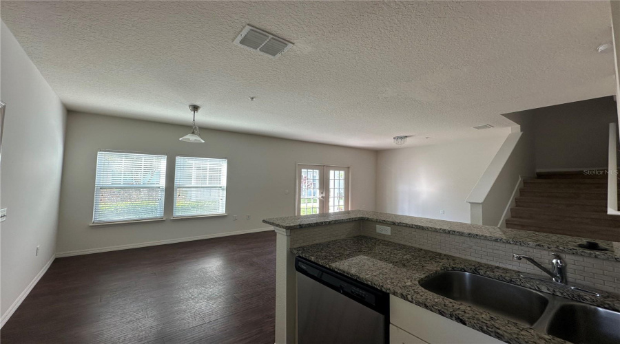 KISSIMMEE, Florida 34747, 4 Bedrooms Bedrooms, ,3 BathroomsBathrooms,Residential,For Sale,OYSTER,0,MFRO6275523