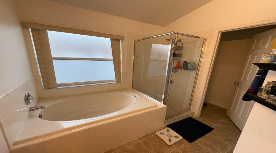 DAVENPORT, Florida 33897, 4 Bedrooms Bedrooms, ,2 BathroomsBathrooms,Residential,For Sale,GRANTHAM,0,MFRO6363846