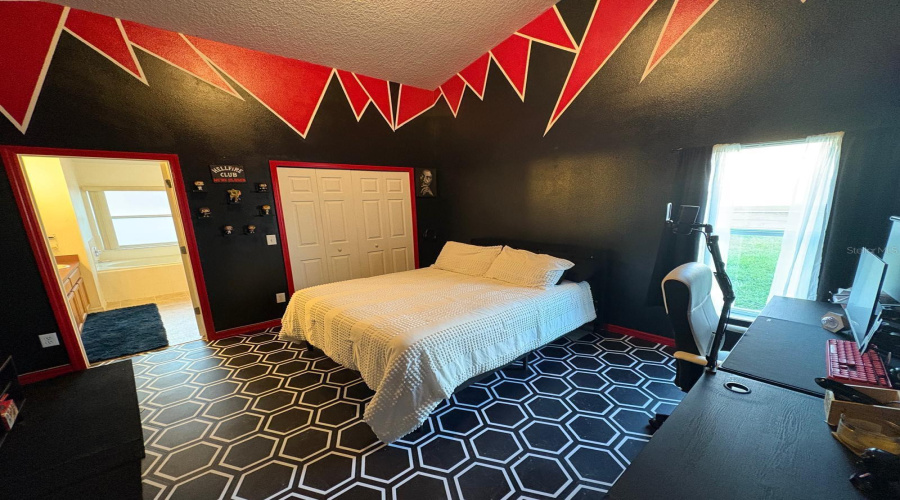 DAVENPORT, Florida 33897, 4 Bedrooms Bedrooms, ,2 BathroomsBathrooms,Residential,For Sale,GRANTHAM,0,MFRO6363846