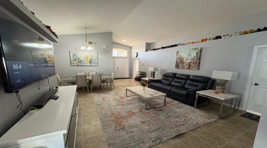 DAVENPORT, Florida 33897, 4 Bedrooms Bedrooms, ,2 BathroomsBathrooms,Residential,For Sale,GRANTHAM,0,MFRO6363846