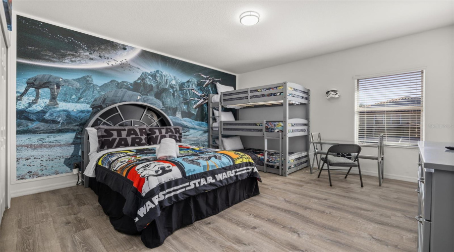 DAVENPORT, Florida 33837, 5 Bedrooms Bedrooms, ,5 BathroomsBathrooms,Residential,For Sale,OAKTREE,0,MFRS5140545