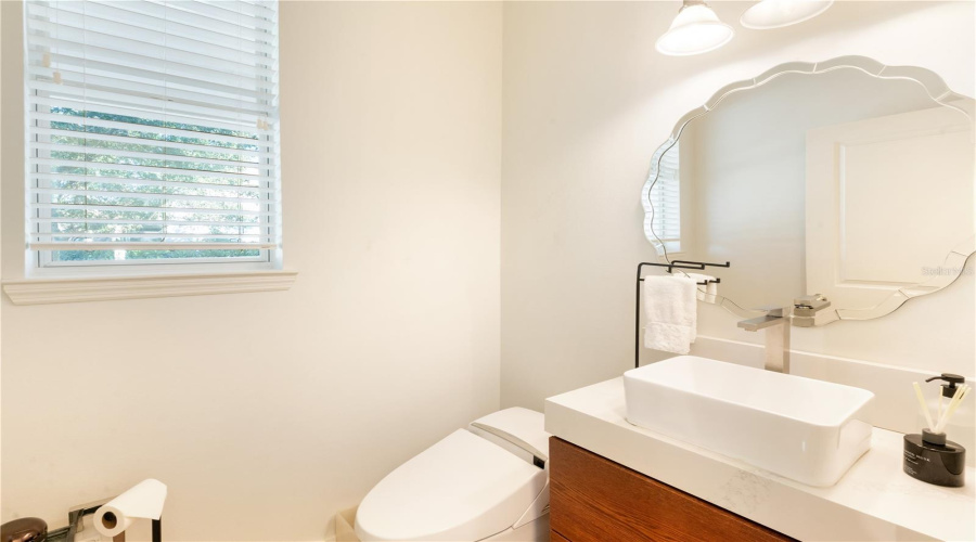 ORLANDO, Florida 32836, 3 Bedrooms Bedrooms, ,3 BathroomsBathrooms,Residential,For Sale,VERRAZANO DR,0,MFRO6369809