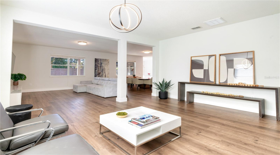 ORLANDO, Florida 32836, 3 Bedrooms Bedrooms, ,3 BathroomsBathrooms,Residential,For Sale,VERRAZANO DR,0,MFRO6369809