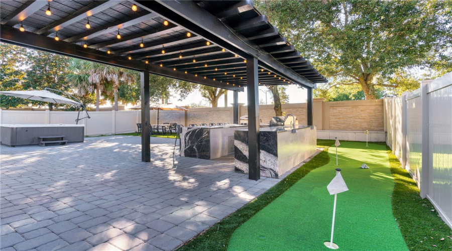 ORLANDO, Florida 32836, 3 Bedrooms Bedrooms, ,3 BathroomsBathrooms,Residential,For Sale,VERRAZANO DR,0,MFRO6369809