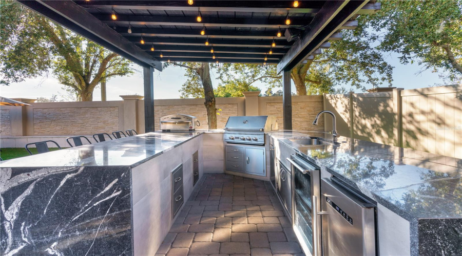 ORLANDO, Florida 32836, 3 Bedrooms Bedrooms, ,3 BathroomsBathrooms,Residential,For Sale,VERRAZANO DR,0,MFRO6369809