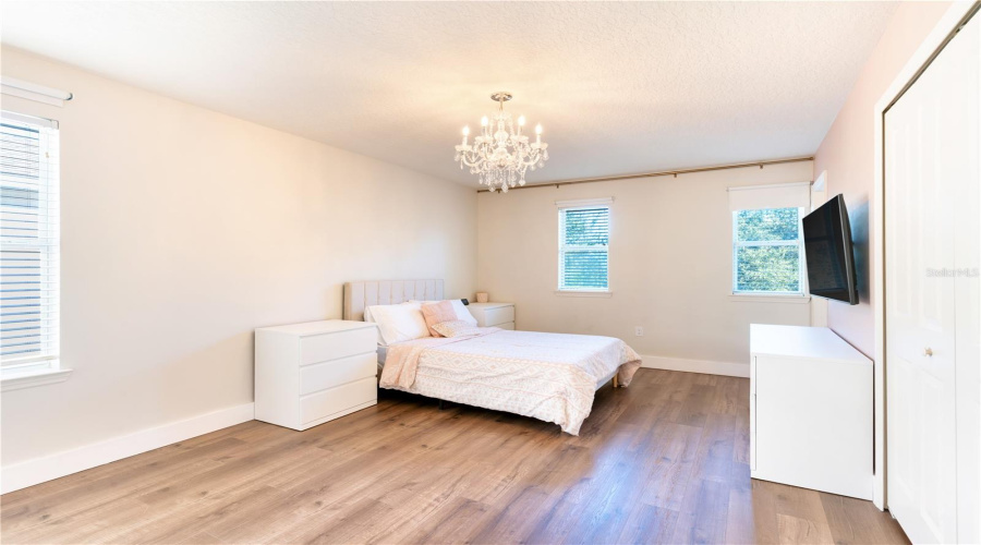 ORLANDO, Florida 32836, 3 Bedrooms Bedrooms, ,3 BathroomsBathrooms,Residential,For Sale,VERRAZANO DR,0,MFRO6369809