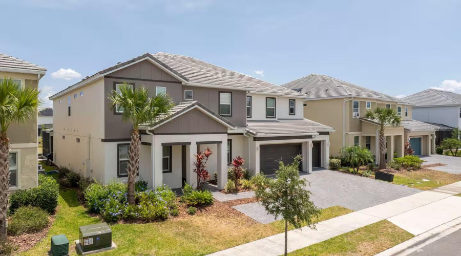 KISSIMMEE, Florida 34746, 15 Bedrooms Bedrooms, ,15 BathroomsBathrooms,Residential,For Sale,RAMA,0,MFRO6369816