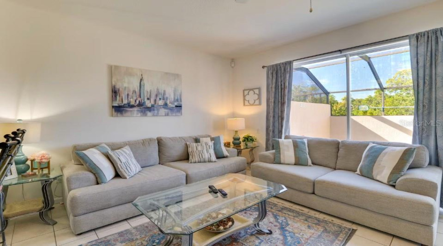 KISSIMMEE, Florida 34747, 3 Bedrooms Bedrooms, ,3 BathroomsBathrooms,Residential,For Sale,SILVER PALM,0,MFRO6369692